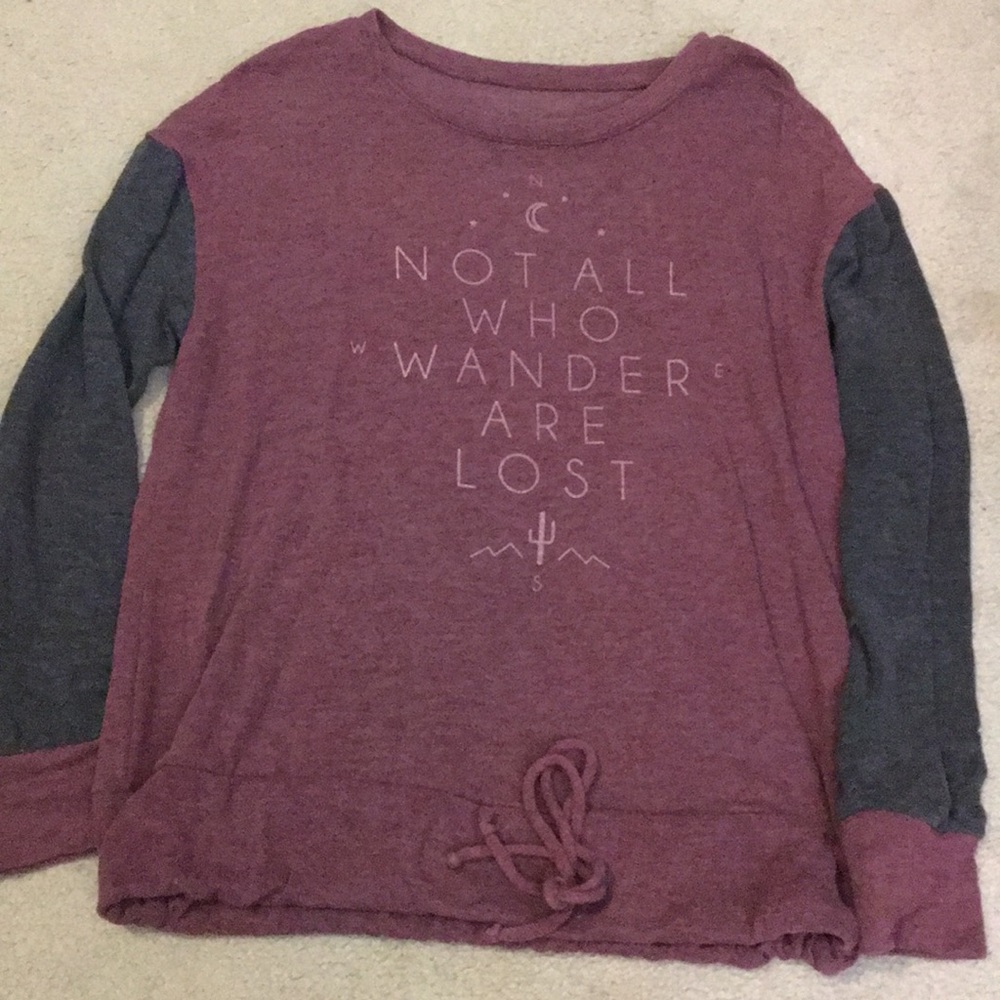 Long sleeve tee